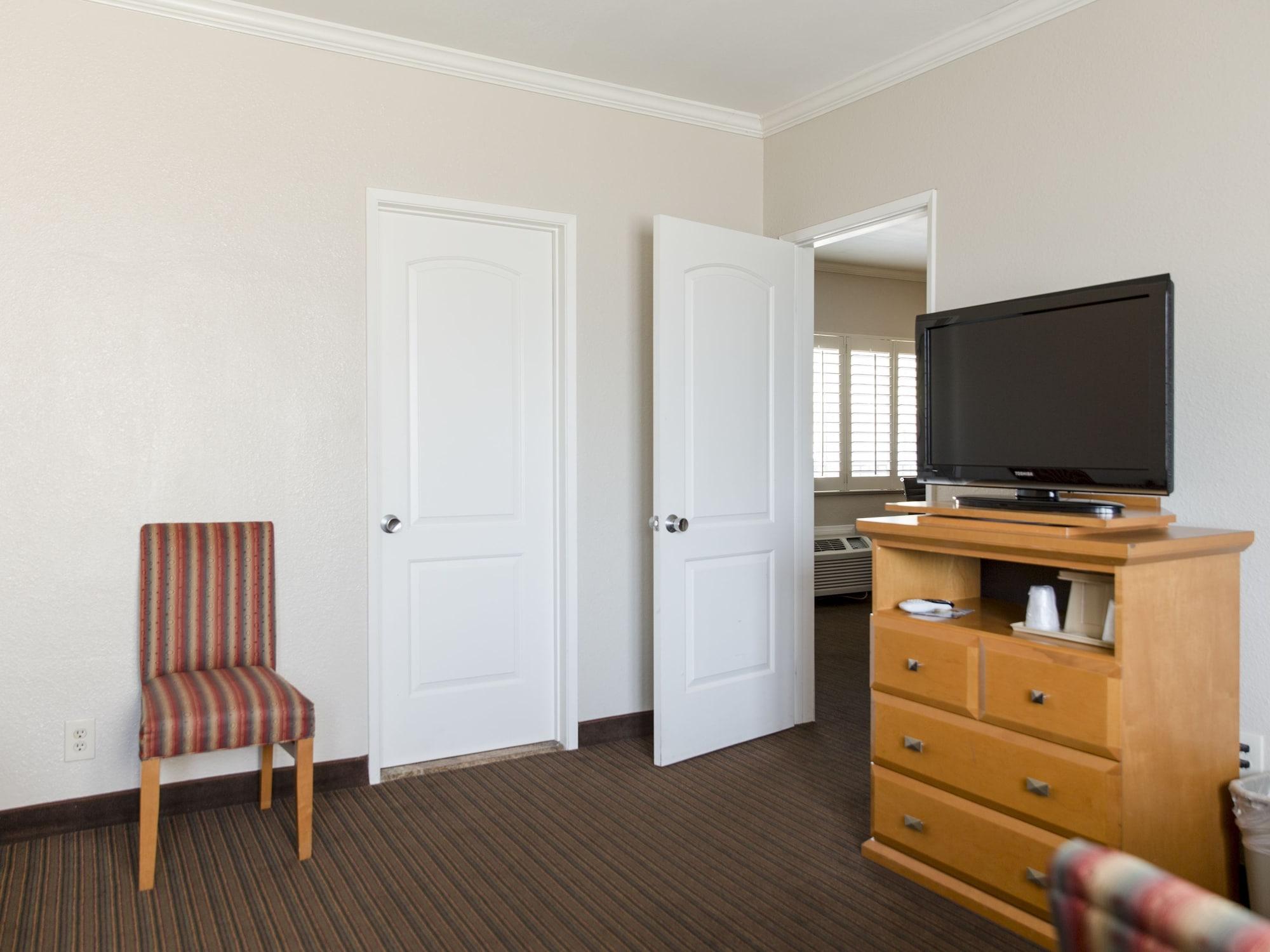 Anaheim Islander Inn And Suites Near Park And Convention Center Luaran gambar