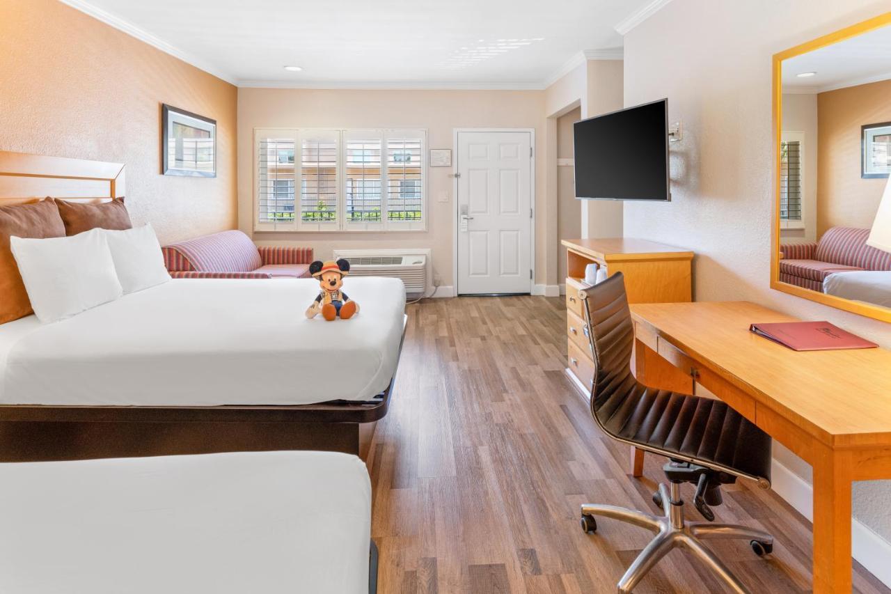 Anaheim Islander Inn And Suites Near Park And Convention Center Luaran gambar