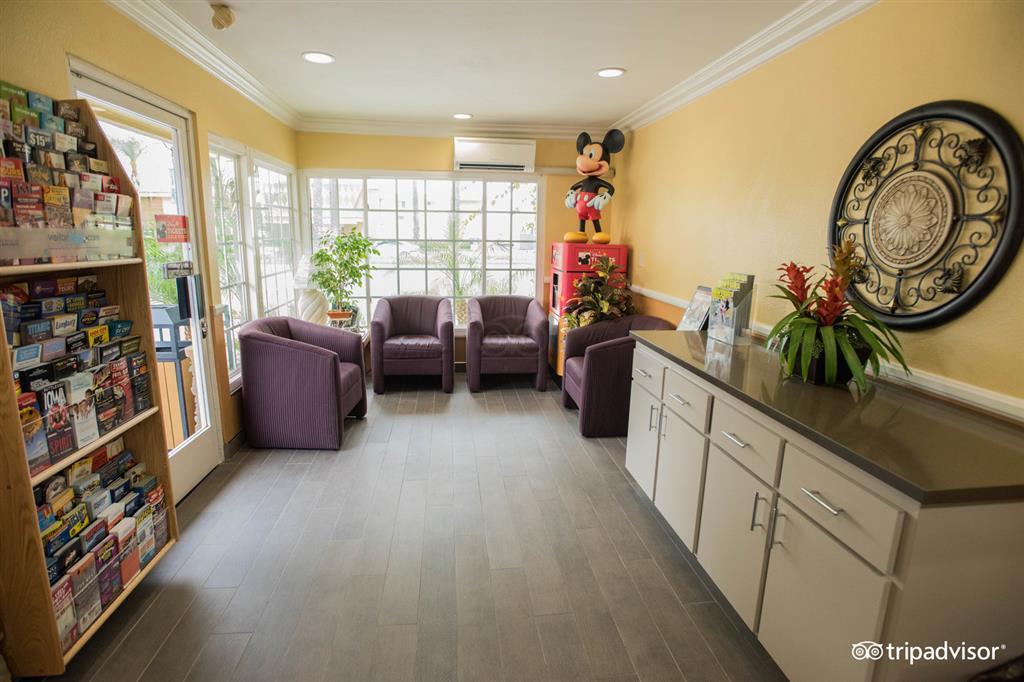 Anaheim Islander Inn And Suites Near Park And Convention Center Dalaman gambar