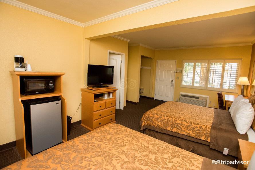 Anaheim Islander Inn And Suites Near Park And Convention Center Bilik gambar