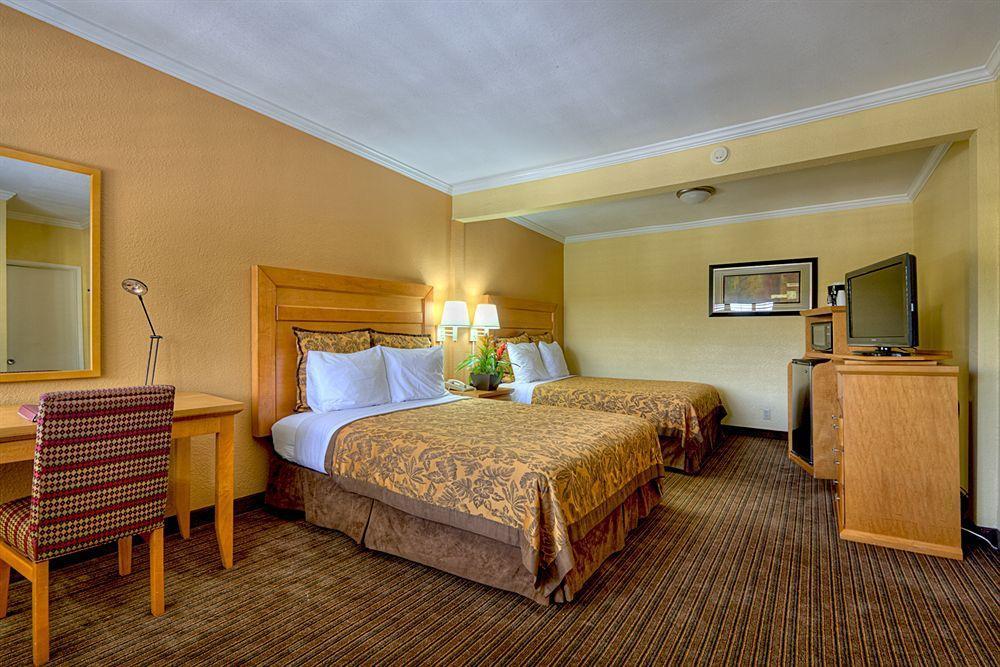 Anaheim Islander Inn And Suites Near Park And Convention Center Luaran gambar